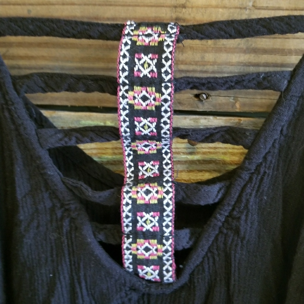 Mossimo Ladder Back Tank - Picture 3 of 5